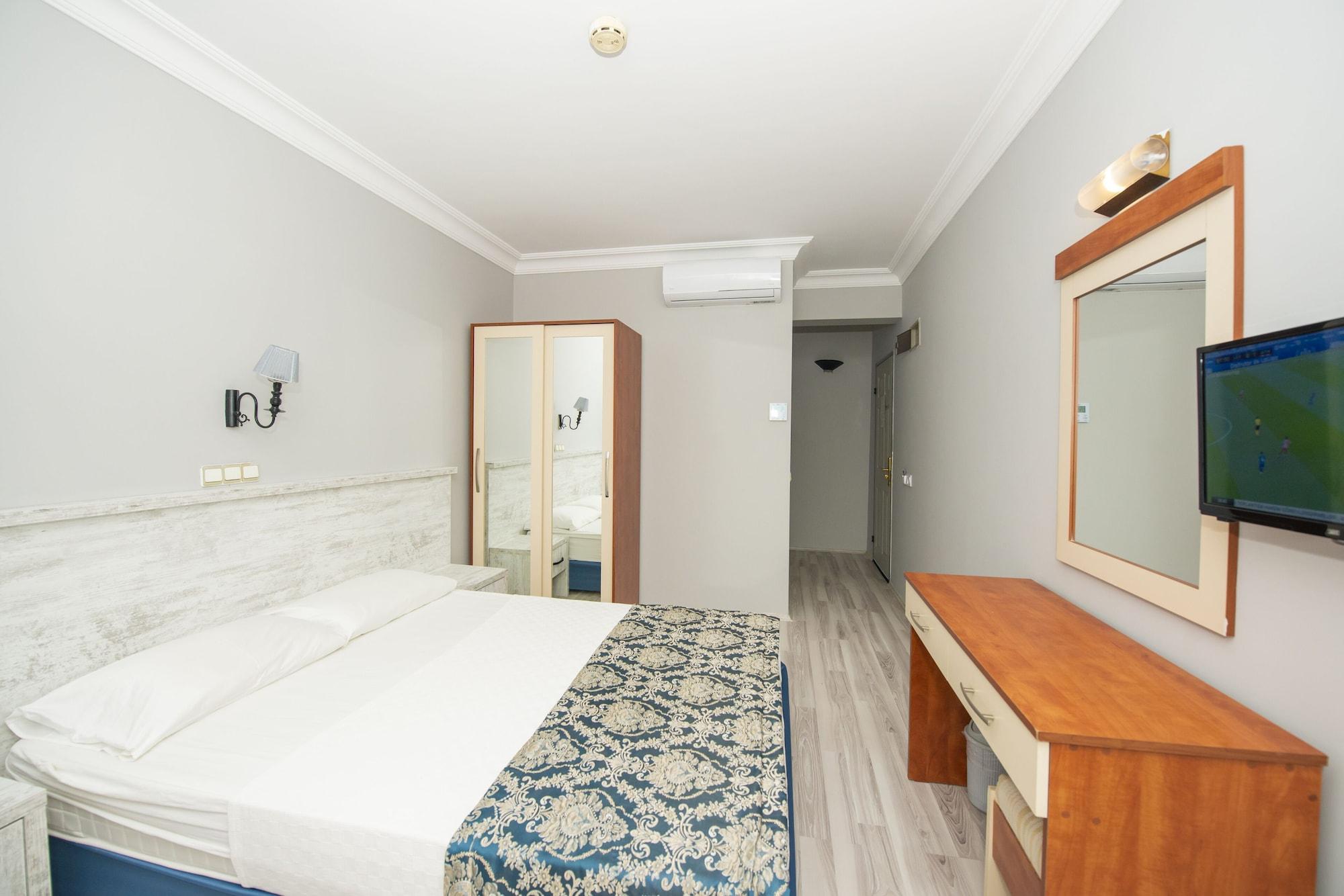 Golden Moon Hotel Fethiye Exterior photo